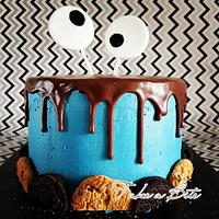 Cookie Monster Drip Cake