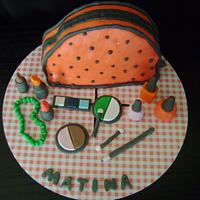 Cosmetic cake 