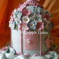 Birdcage Cake 