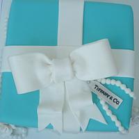 Tiffany gift box cake