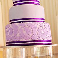 PURPLE HASTE WEDDING CAKE