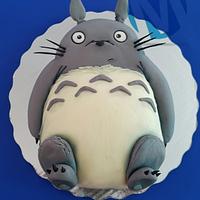 Totoro pop up cake