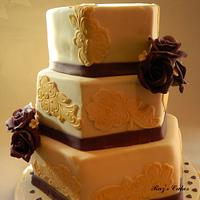 Gold Ivory Purple wedding cake