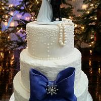 Vintage Glam Winter Wedding Cake