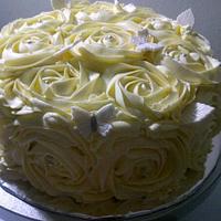 Juat Simply roses Cake