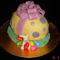 3D Easter egg cake