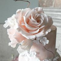 Blush and rose gold wedding cake 