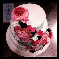 Black, White & Fuchsia Wedding cake