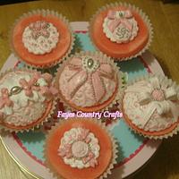 Bow collection cupcakes