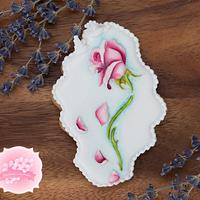 Beautiful Royal Icing Floral Cookies with a Vintage Background 🌹🌸⚜