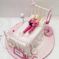 Girlie bed cake