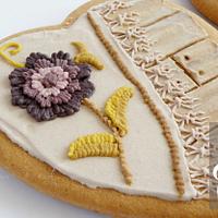 Cumanian Embroidery - beige