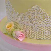 Roses & cake lace