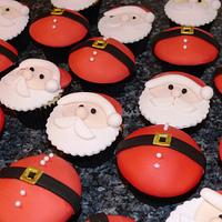 Father Christmas cupcakes