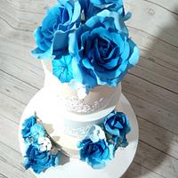 Blue roses Blue roses