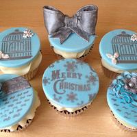 Vintage Birdcage Cupcakes in Blue and Silver
