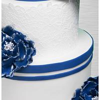 Blue fantasy peonies weddingcake
