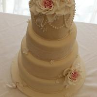 Shabby Chic 4 teir wedding cake