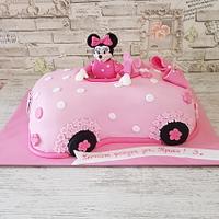 Minnie mouse  in car