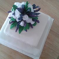 Flower of scotland wedding cake