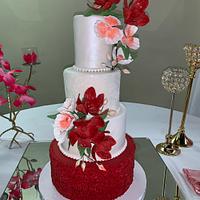 Apple red and white wedding cake