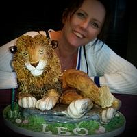 Leo the Lion 3d sculpture cake