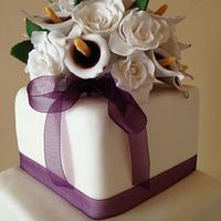 Picasso Lily & Rose Wedding Cake