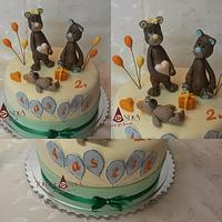 Birthday cake wiht bears
