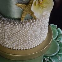 Waves and Pearls Beach cake