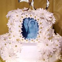 50th Wedding Anniversary Daisy Cake