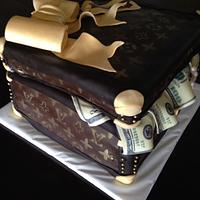 3D Louis Vuitton trunk cake 