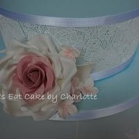 Vintge Blue Rose & Hydrangea Wedding Cake