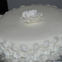 Billow cake with peony