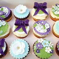 Purple Bow Cupcakes