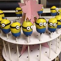 Minion cake and pops
