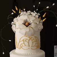 Hundred hearts wedding cake