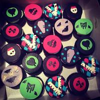 Monster High Cake and Cupcakes