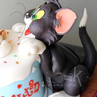 Dedicated to all those Tom and Jerry fans out there ! - - CakesDecor