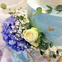 Blue Hortensia Wedding Cake