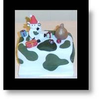 Fruity cow Christmas cake