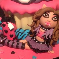 Monster High giant cupcake