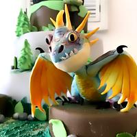 Dragon trainer cake