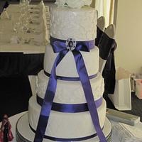left and right side wedding cake 