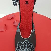 Red hatbox shoe cake