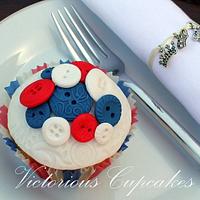 More Diamond Jubilee Cupcakes