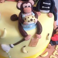 Family Monkey Cake 