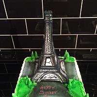 Eiffel Tiwer cake