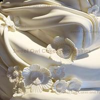 white drapery wedding cake !