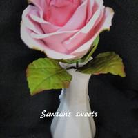 Gumpaste roses