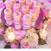 Individual mini wedding cakes